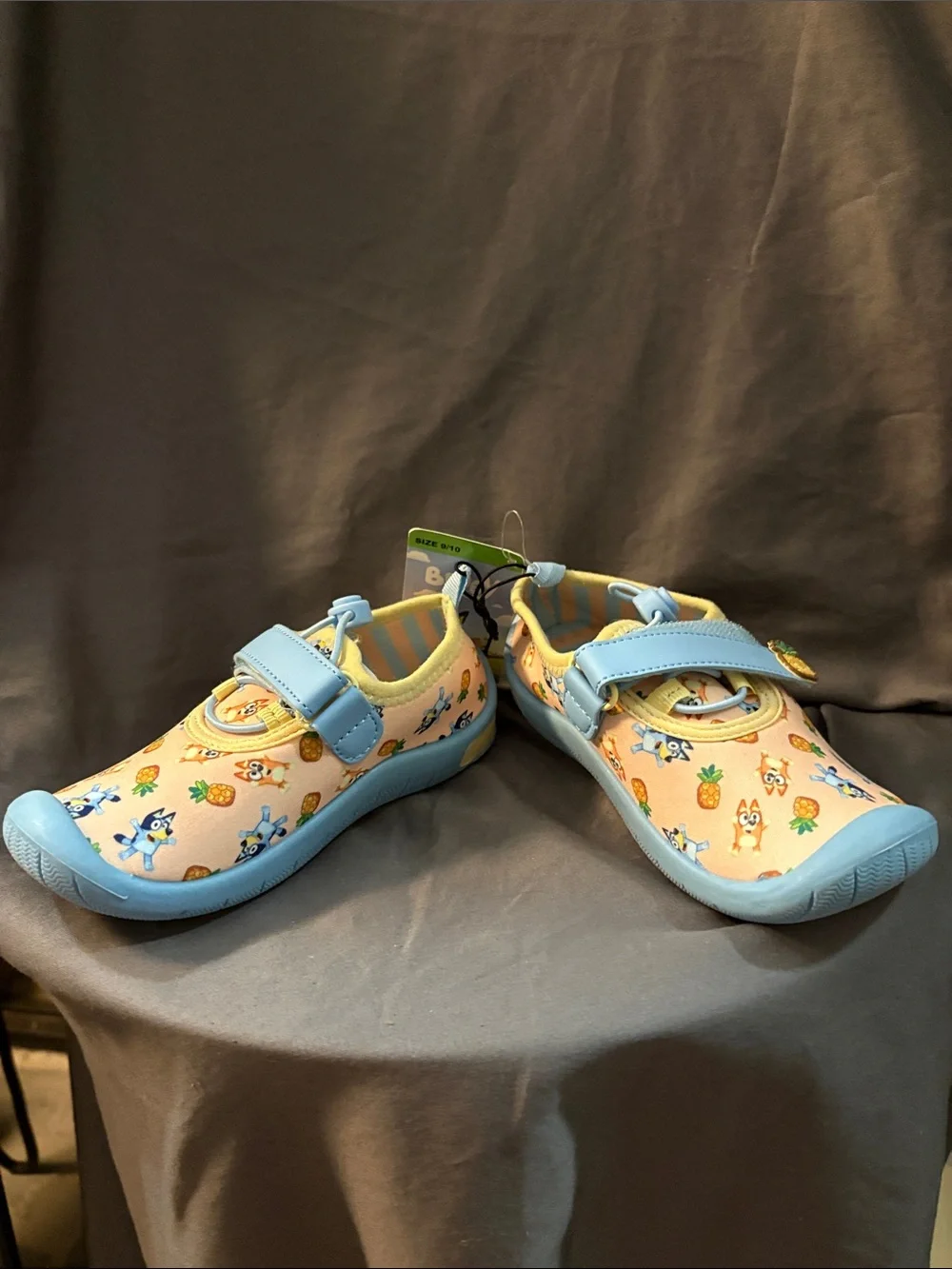 Kids Pineapple & Character Water Shoes - Peach and Light Blue NWT sku FDB Bluey